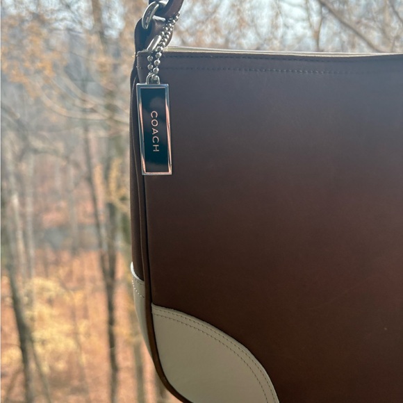 Vintage Coach Legacy Slim Shoulder Bag | 8148 | Metal Handtag | 2000 | GUC - Picture 8 of 12